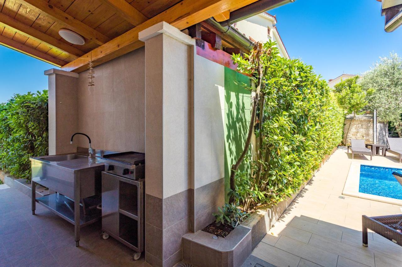 Apartmani Kazun - App1 Fažana Exterior foto